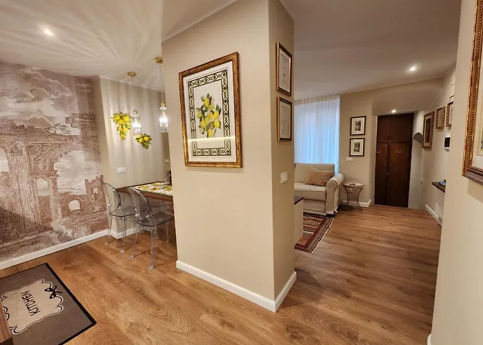 Charming In - Luxury